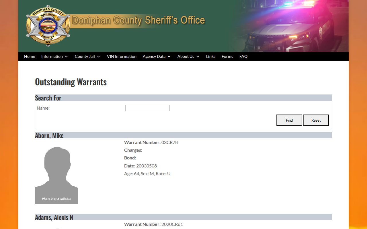 Doniphan County official outstanding warrant search interface